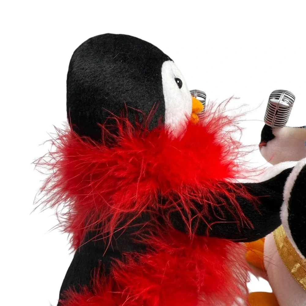 Avon Christmas Penguins Duet Singing Baby It's Cold Outside Animated SEE VIDEO
